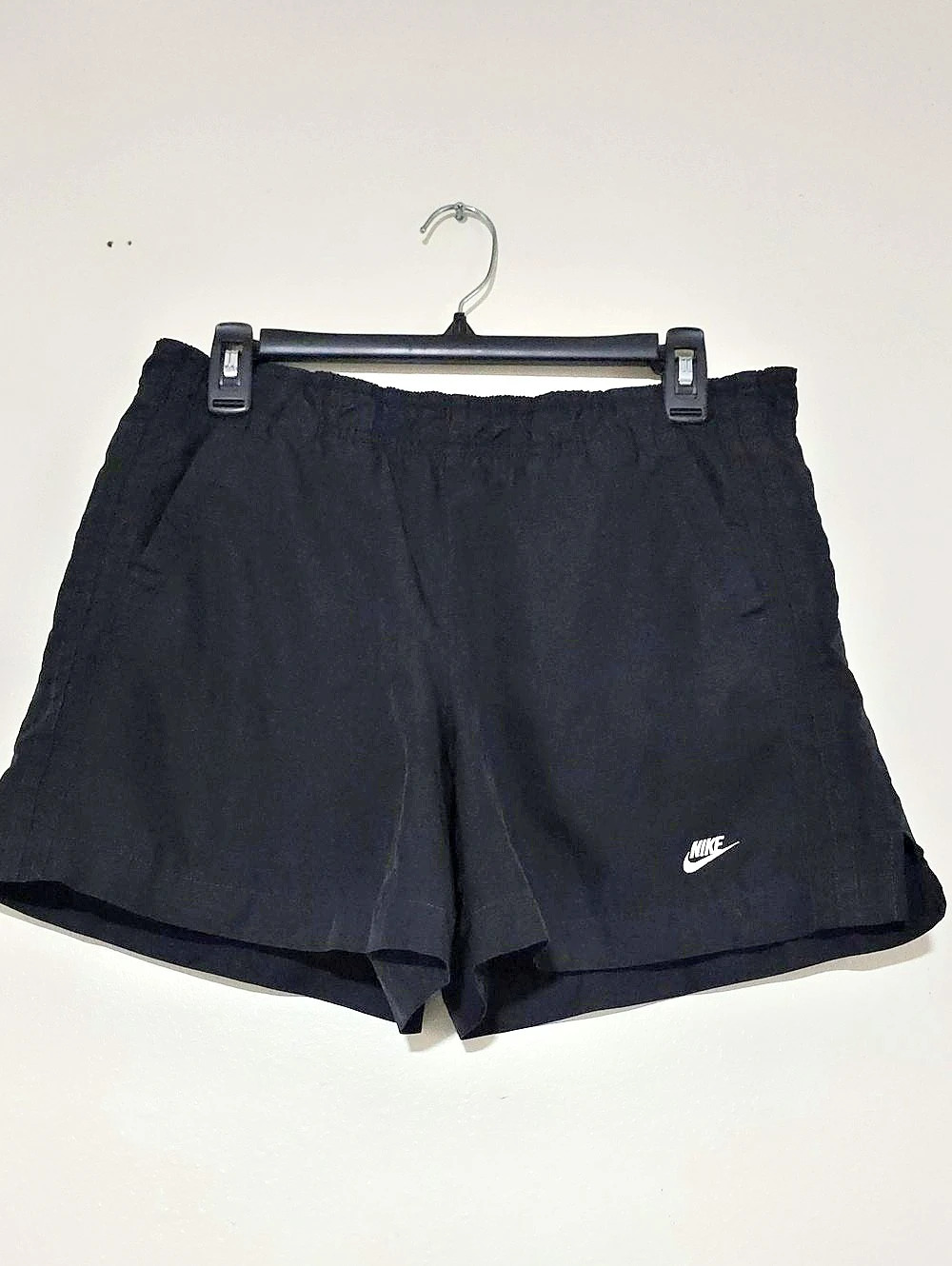 Nike Black Athletic Shorts Size Medium